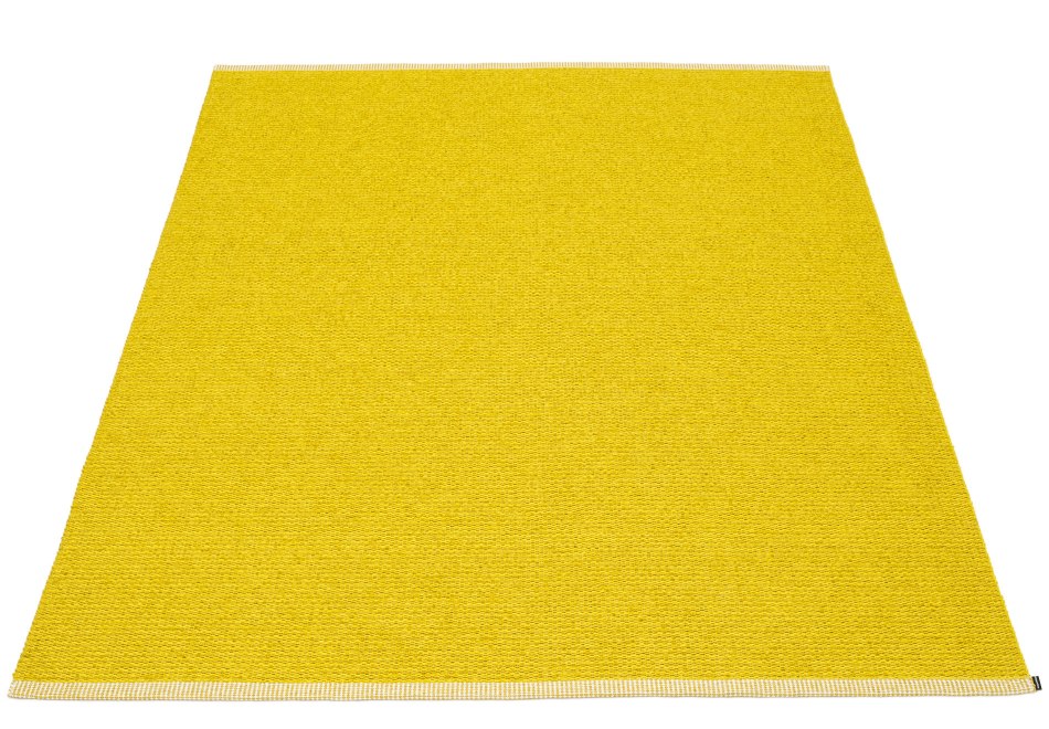 Pappelina Teppich Mono in Senfgelb/Zitronengelb, Kunststoffteppich für Innen und Außen, 230x320 cm.