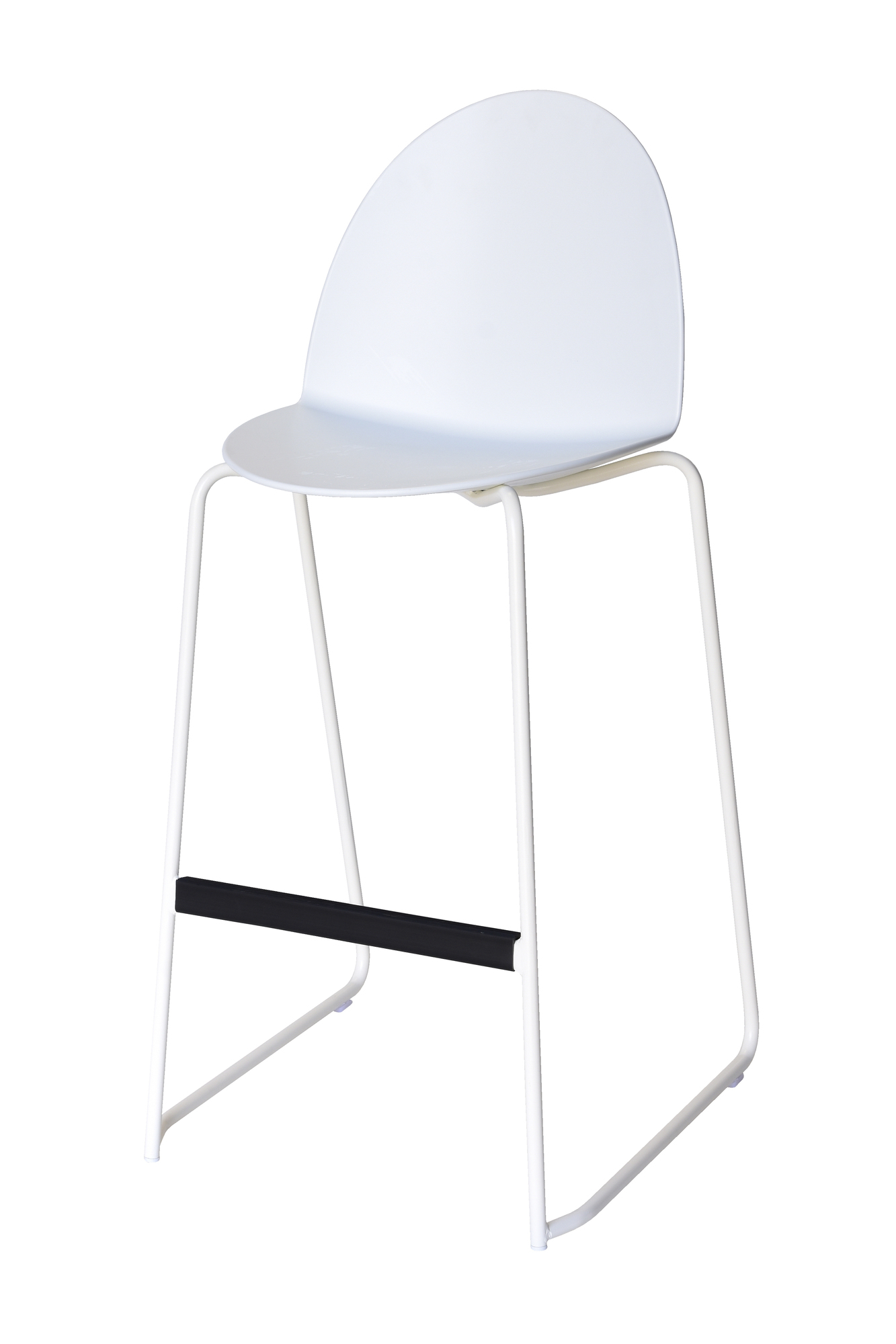 Weißer Camel Barhocker mit Kufengestell von Segis, modernes Design für Küche und Bar.