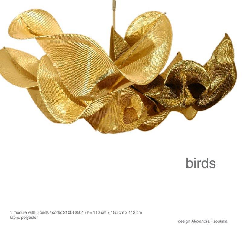 Goldene Birds Pendelleuchte von Alexander Tsoukala: Moderne Designerlampe für Wohnzimmer und Esszimmer.