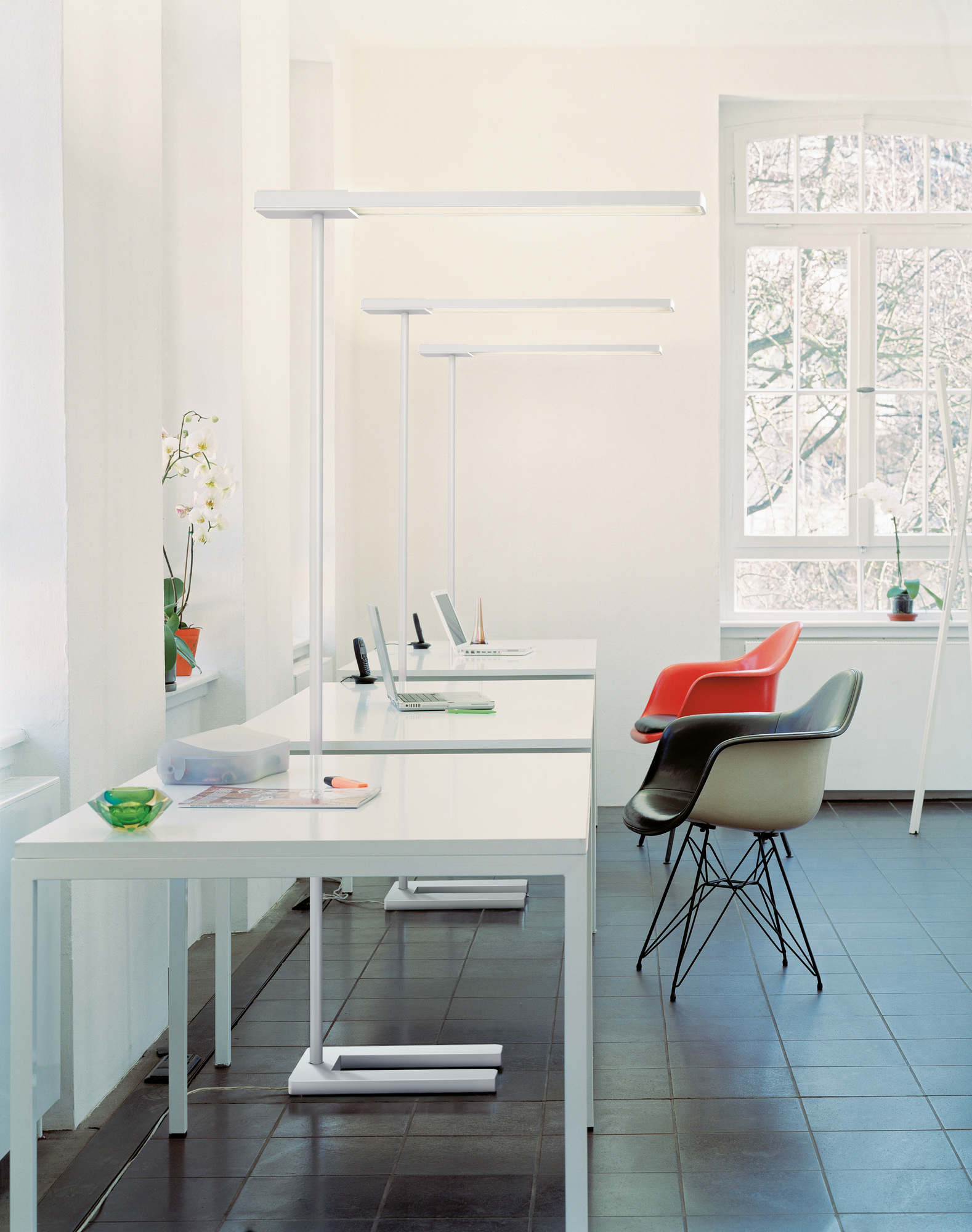 Slice² Floor Stehleuchte Serien Lighting weiß / integriert