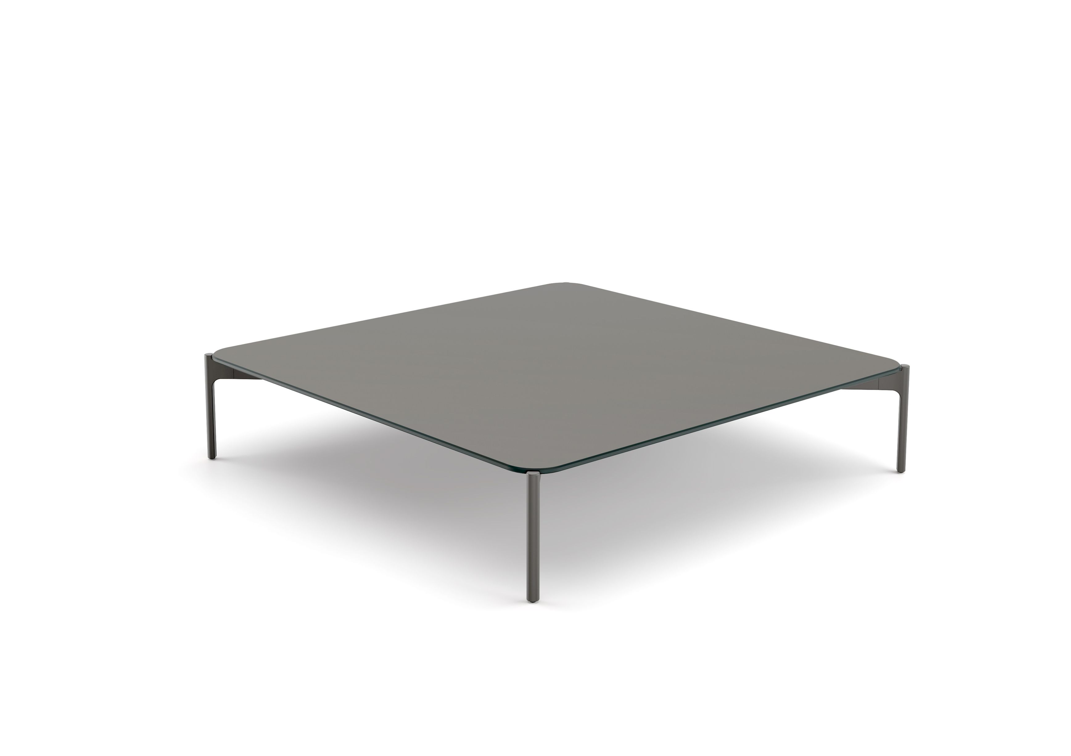 Izon Kaffeetisch 120x120cm von Dedon: Quadratischer Couchtisch mit grauer Glasplatte und Metallbeinen.
