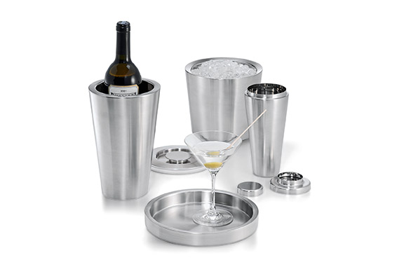 Skyscraper Bar Set von Philippi: Edelstahl Barzubehör mit Weinkühler, Shaker, Eiskübel und Serviertablett.