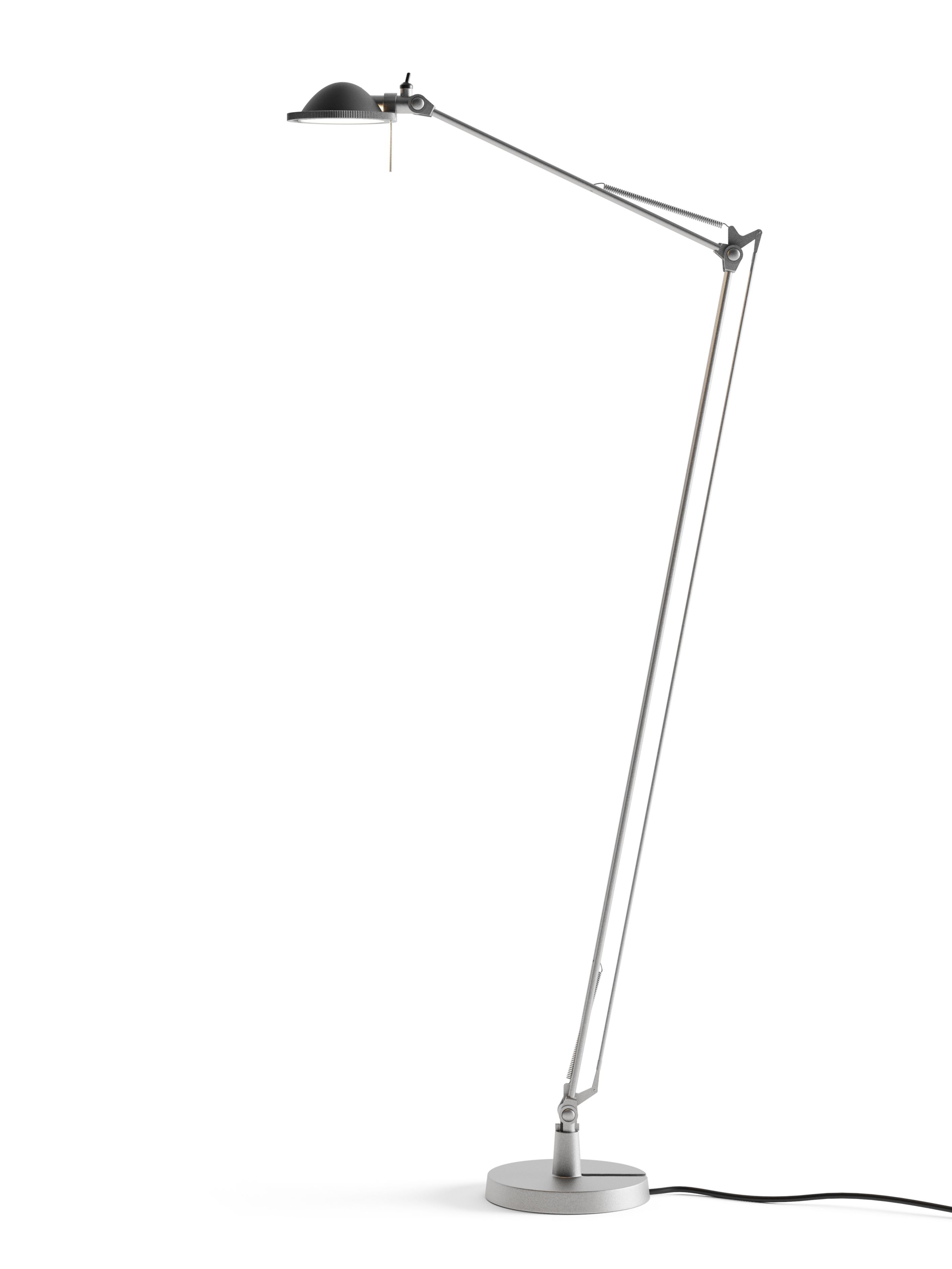 Schwarze Berenice D12/5 Stehleuchte von Luceplan mit verstellbarem Metallreflektor und filigranem Leuchtenarm.