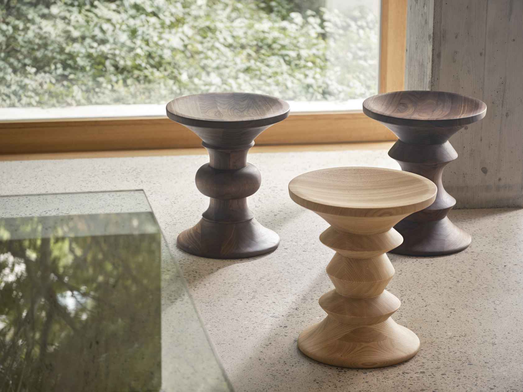 Eames Stools B Hocker Vitra 