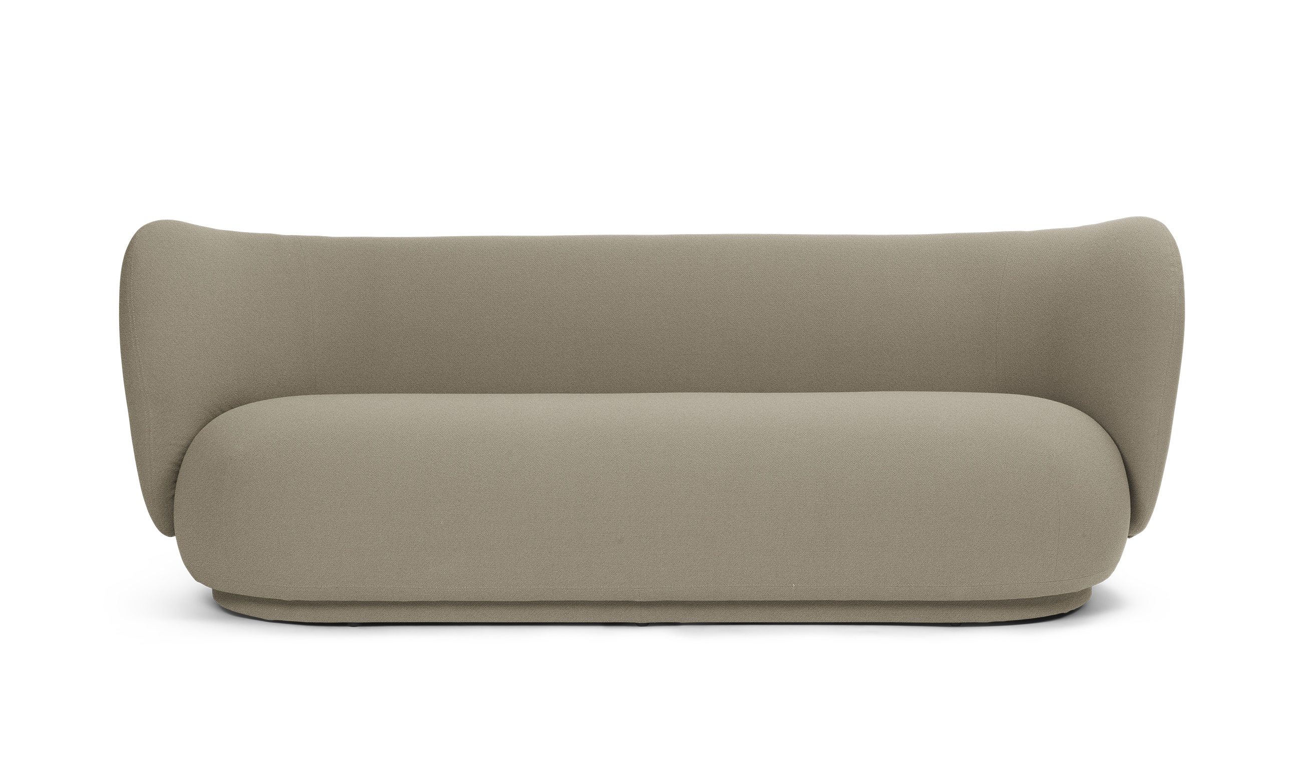 Beiger Rico Sofa 3-Sitzer von Ferm Living mit weichen, organischen Formen auf weißem Hintergrund.