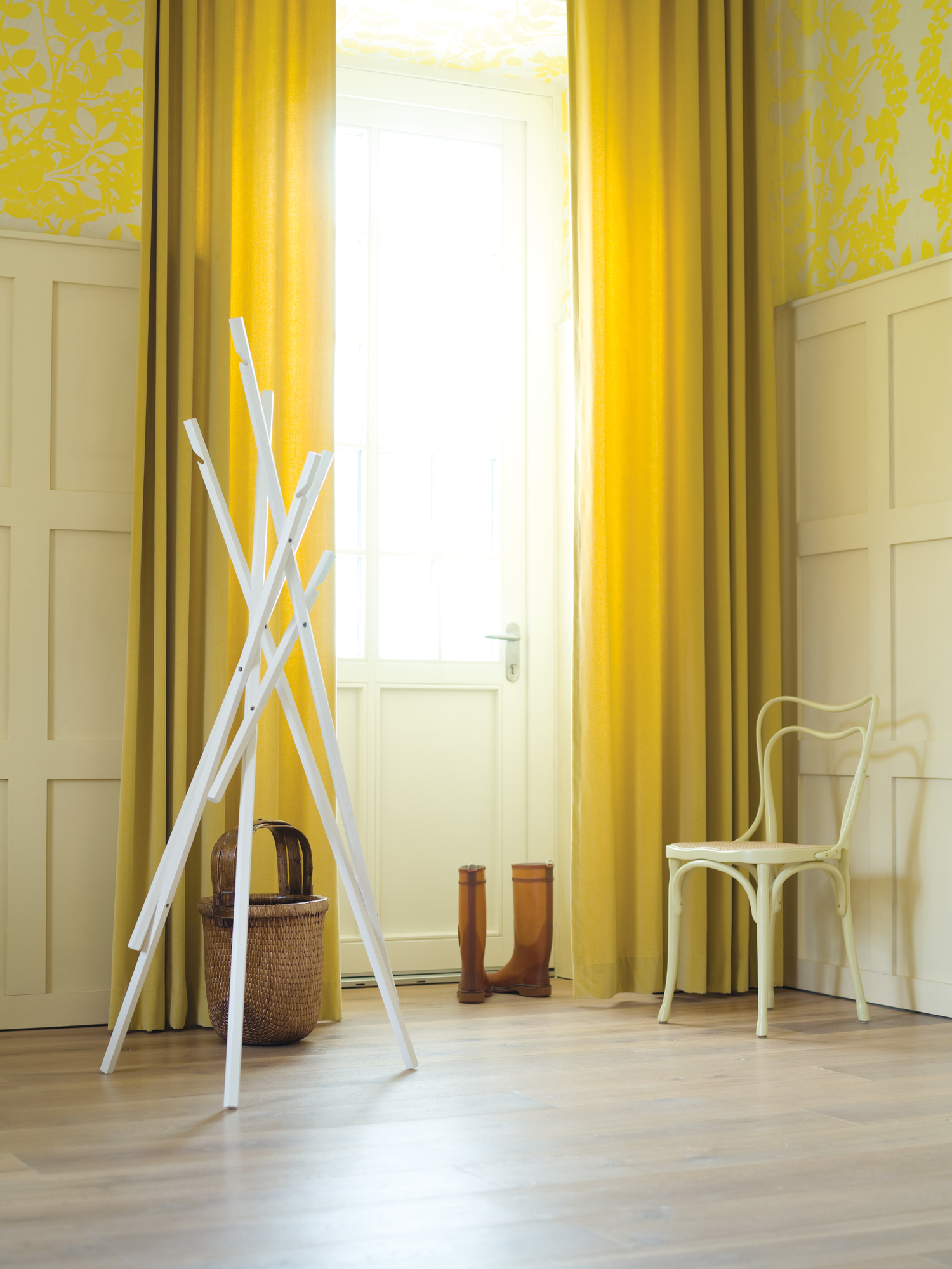 Sticks Garderobenständer Schönbuch nussbaum