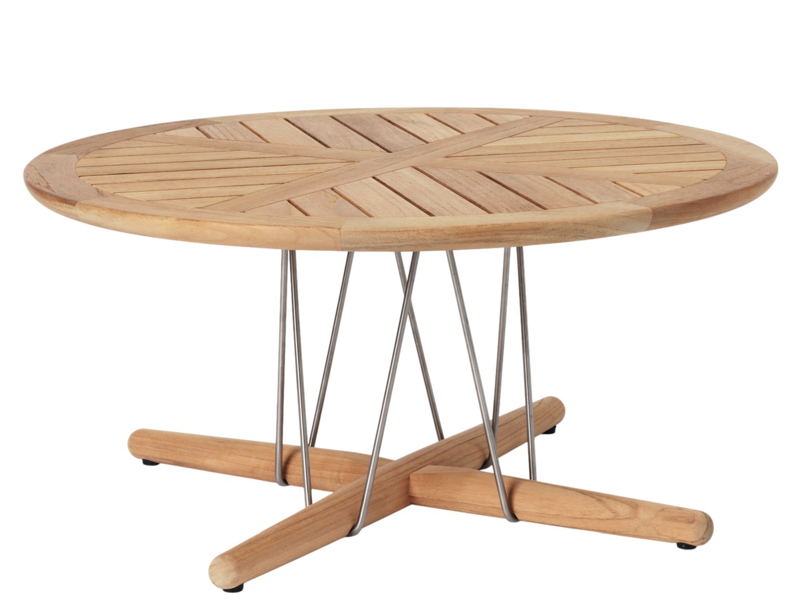 E023 Embrace Lounge Tisch von Carl Hansen & Søn für den Außenbereich.