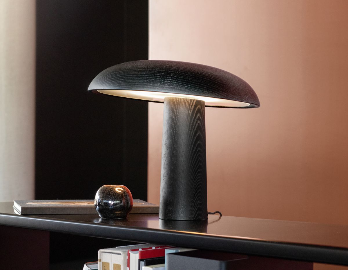 Forma Tischleuchte schwarz ClassiCon