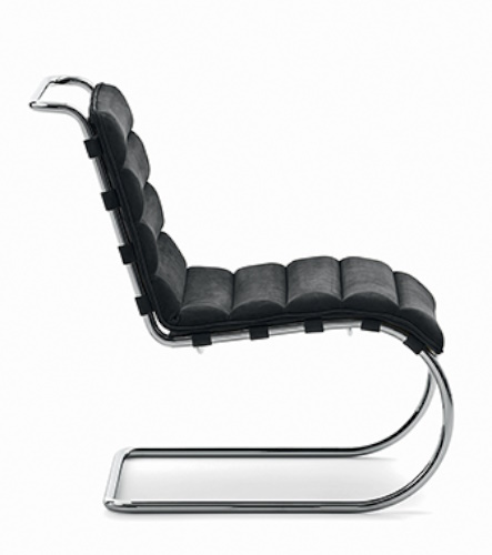 MR Sessel Bauhaus Edition von Knoll International, Seitenansicht mit schwarzem Leder und Chromgestell.