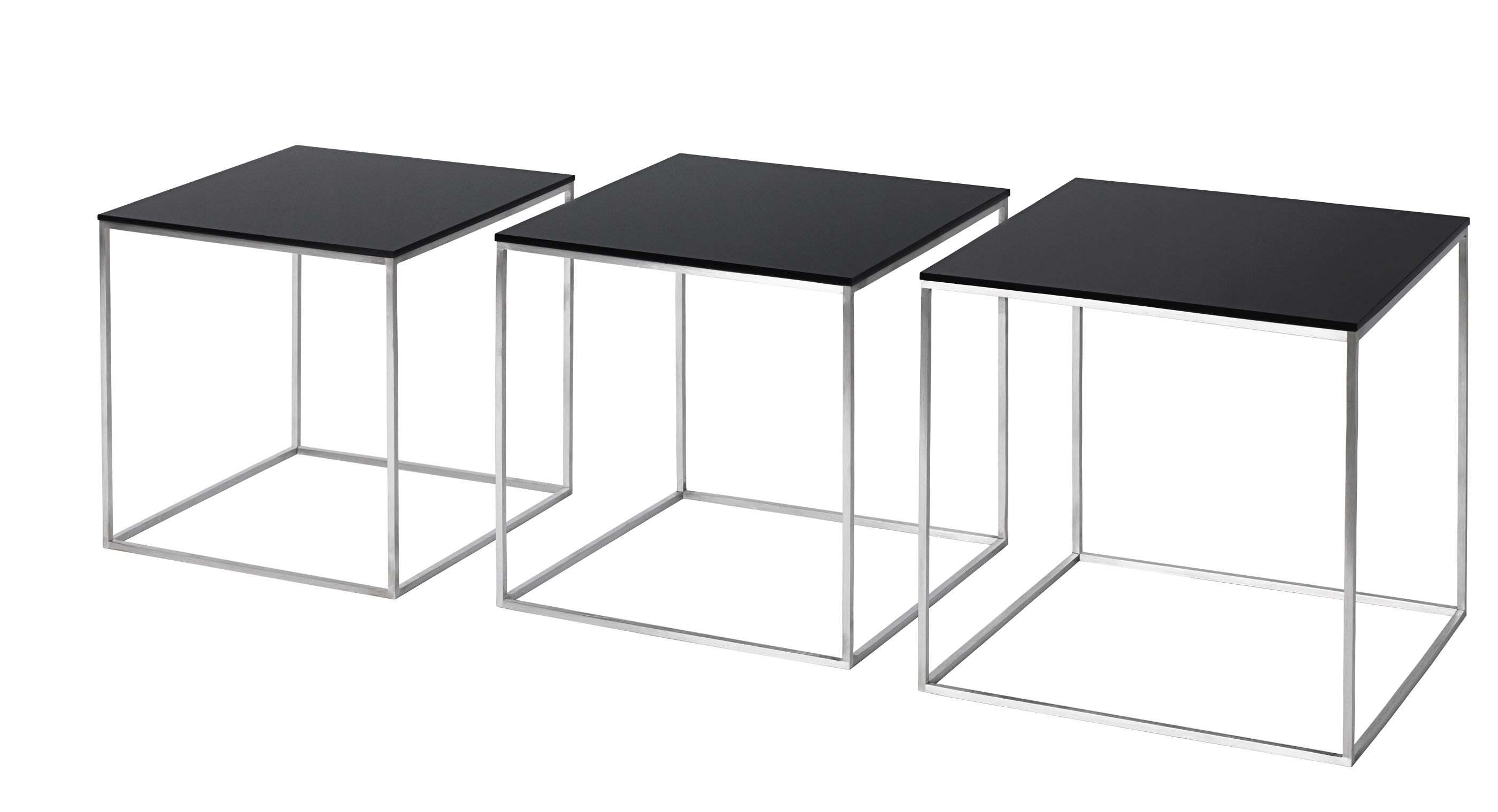 PK 71 Satztisch Set von Fritz Hansen mit drei schwarzen, quadratischen Tischen.