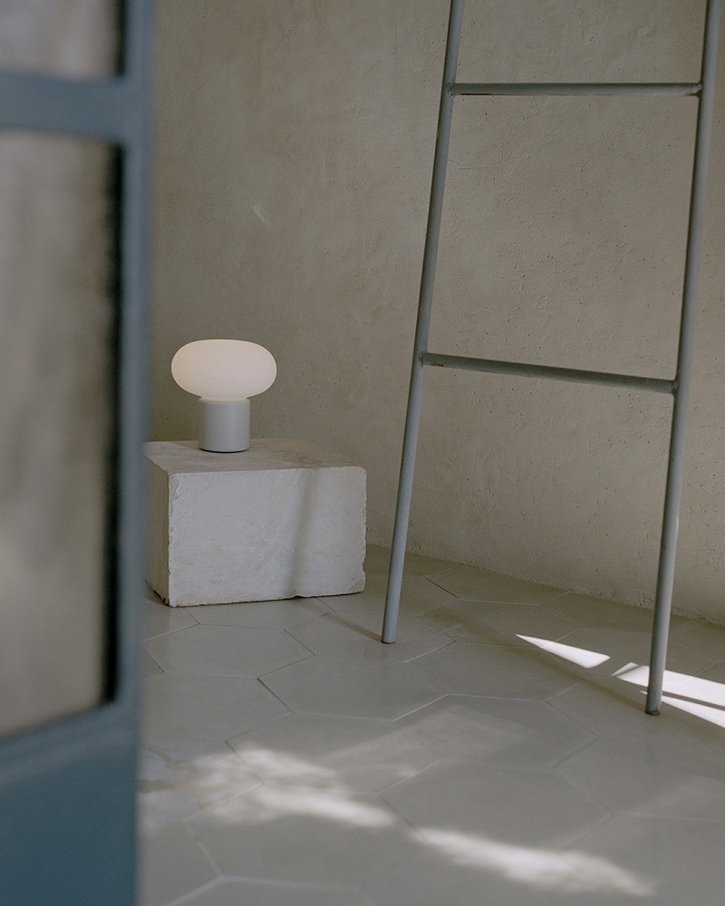 Karl-Johan Portable Table Lamp Akkuleuchte / Tischleuchte New Works