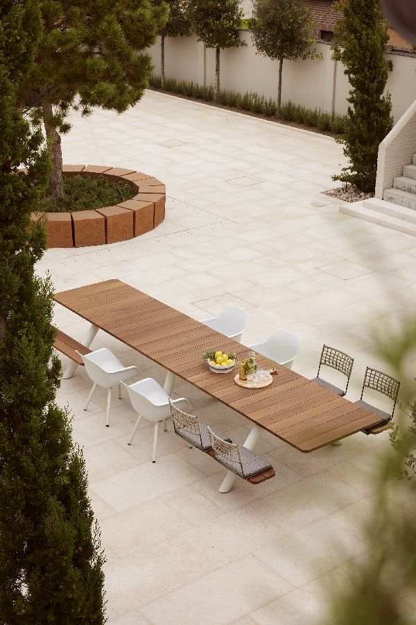 Panigiri Combo Tisch-und Bank Kombi Outdoor Extremis