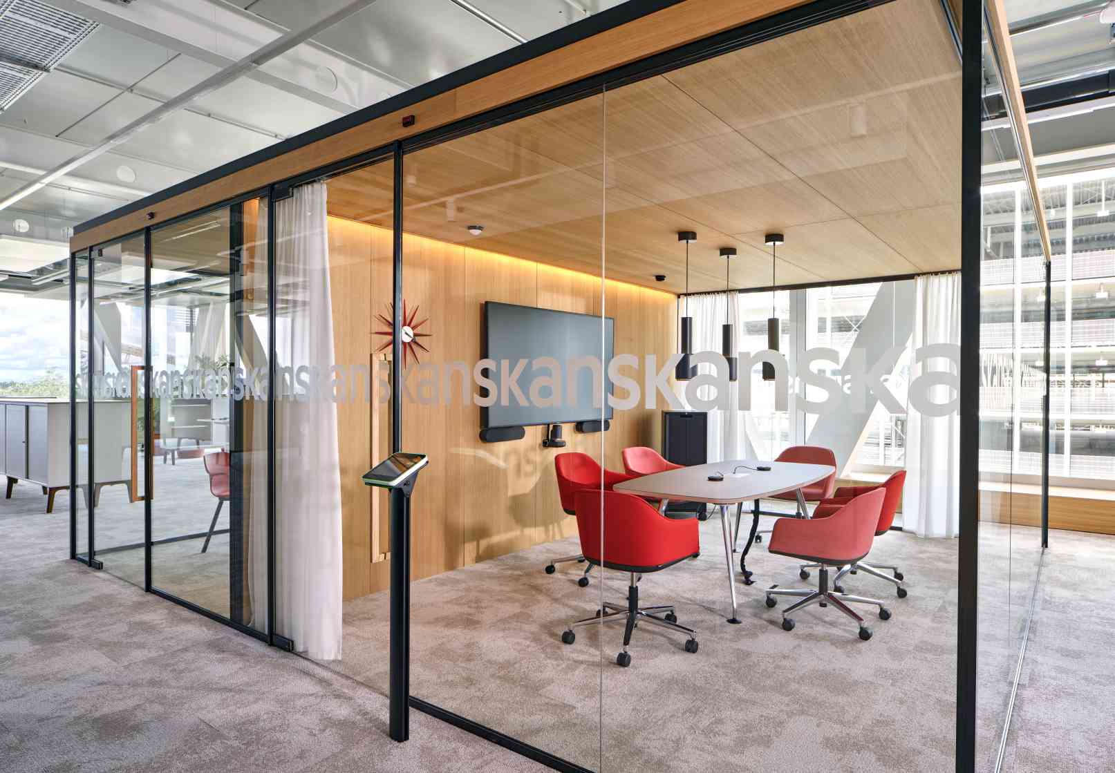 Sunburst Clock Wanduhr - rot Vitra