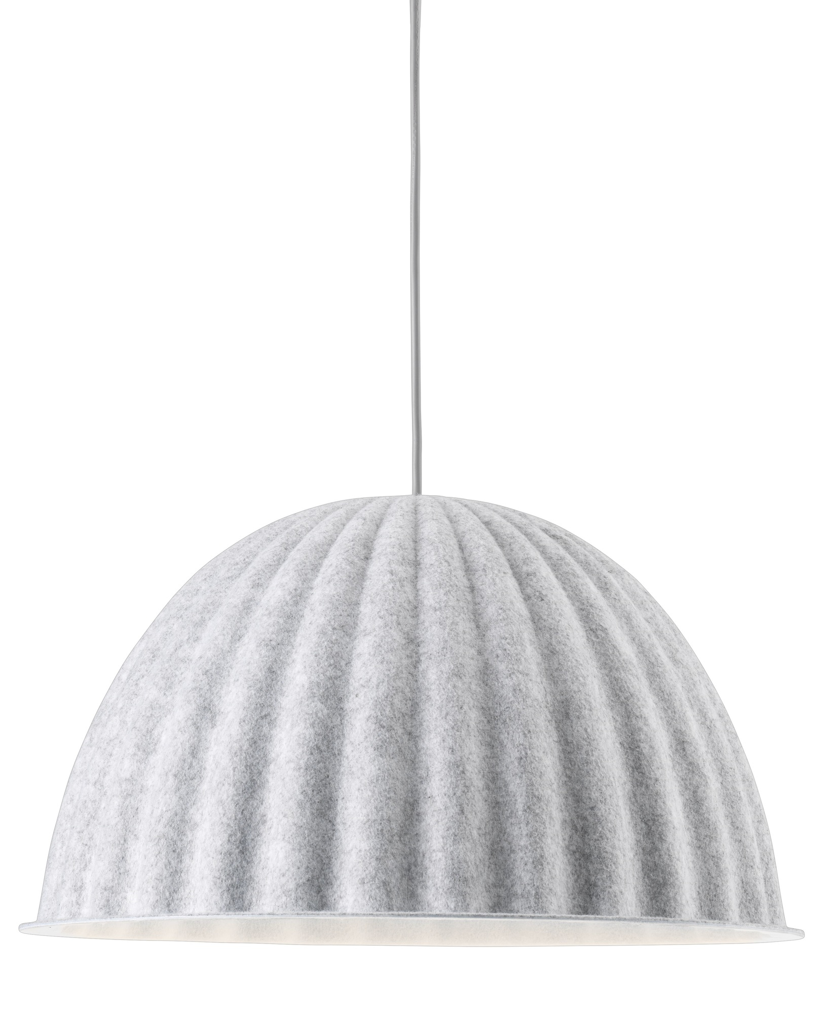 Nahaufnahme der Muuto Under The Bell Pendelleuchte in Weiß Melange, modernes Design.