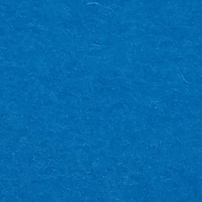 Detailaufnahme der petrolfarbenen Sitzauflage aus Wollfilz für den Louis Ghost Stuhl.