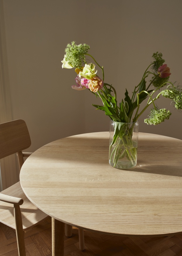 Hven Tisch Ø 110 x H 73 cm Skagerak by Fritz Hansen