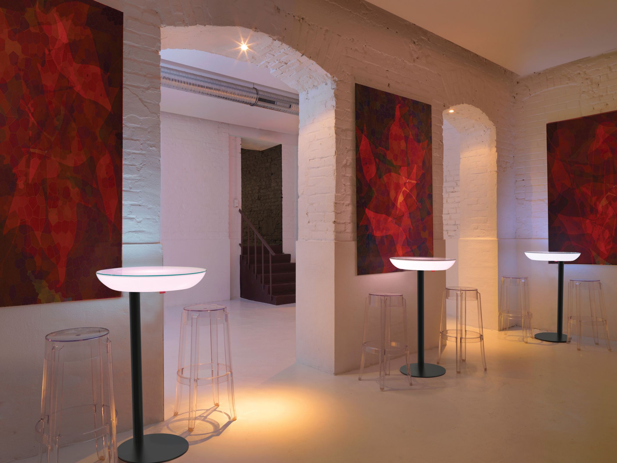 Lounge M105 Outdoor Leuchttisch/Stehtisch Moree