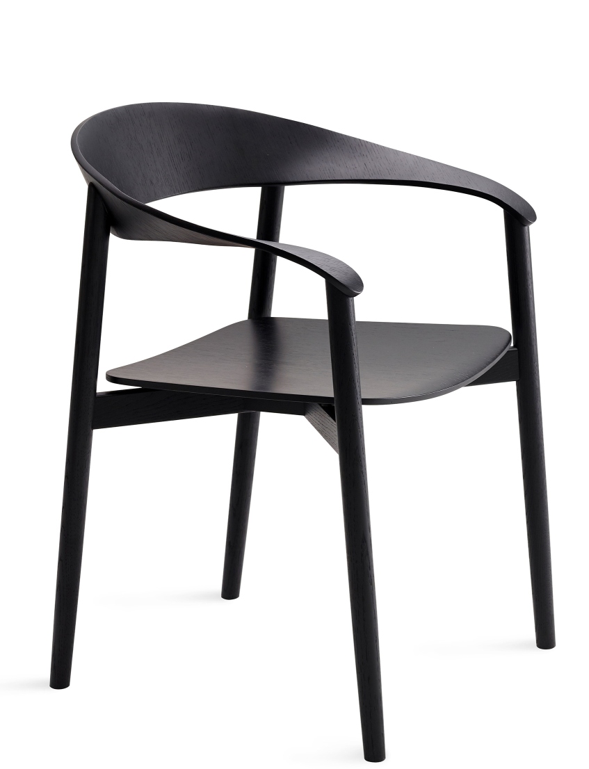 Schwarzer Stella Armlehnenstuhl von Freifrau Manufaktur, moderner Holzstuhl mit Armlehnen für Esszimmer und Wohnbereich.