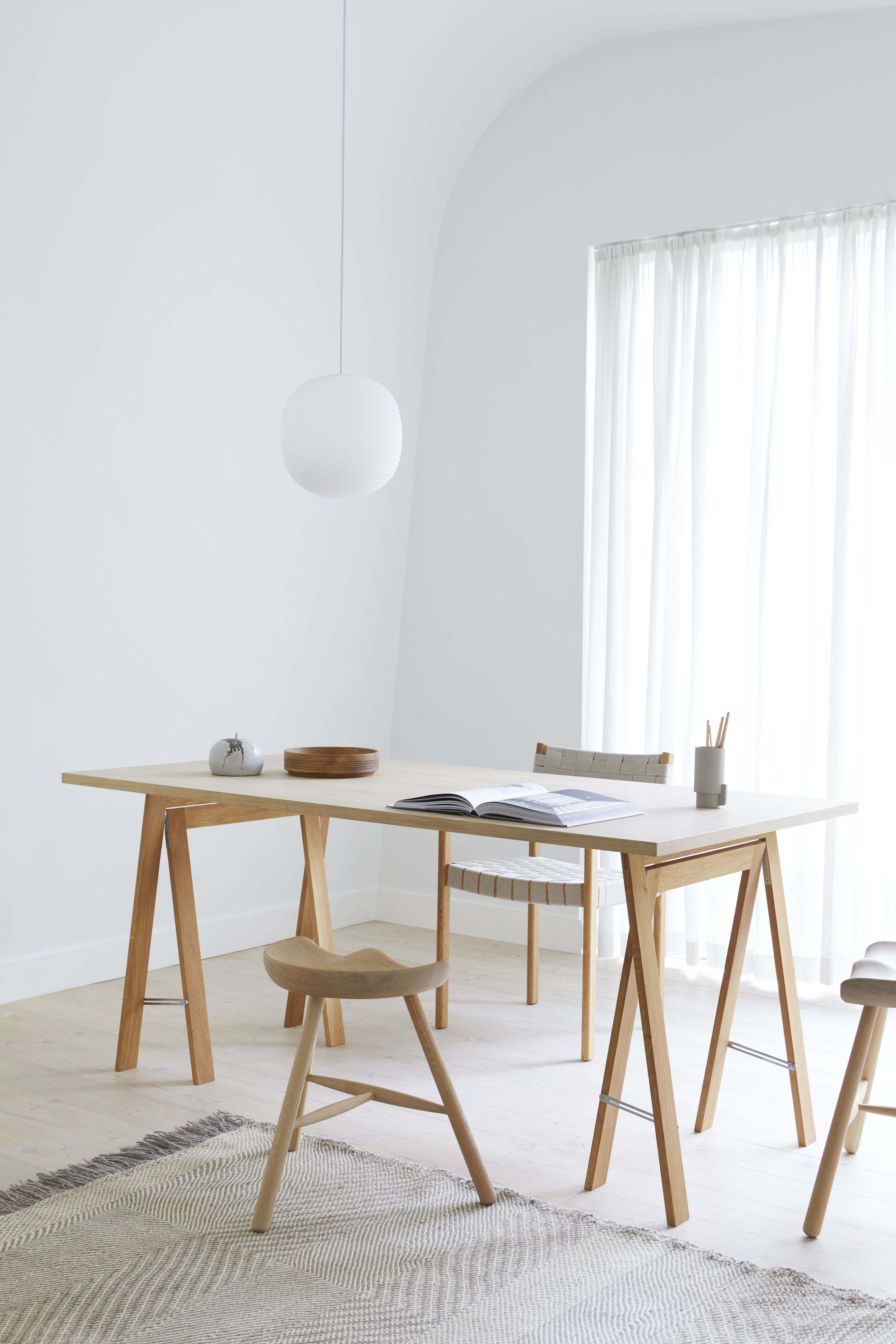 Shoemaker Chair™ No. 49 Buche schwarz gebeizt Form & Refine