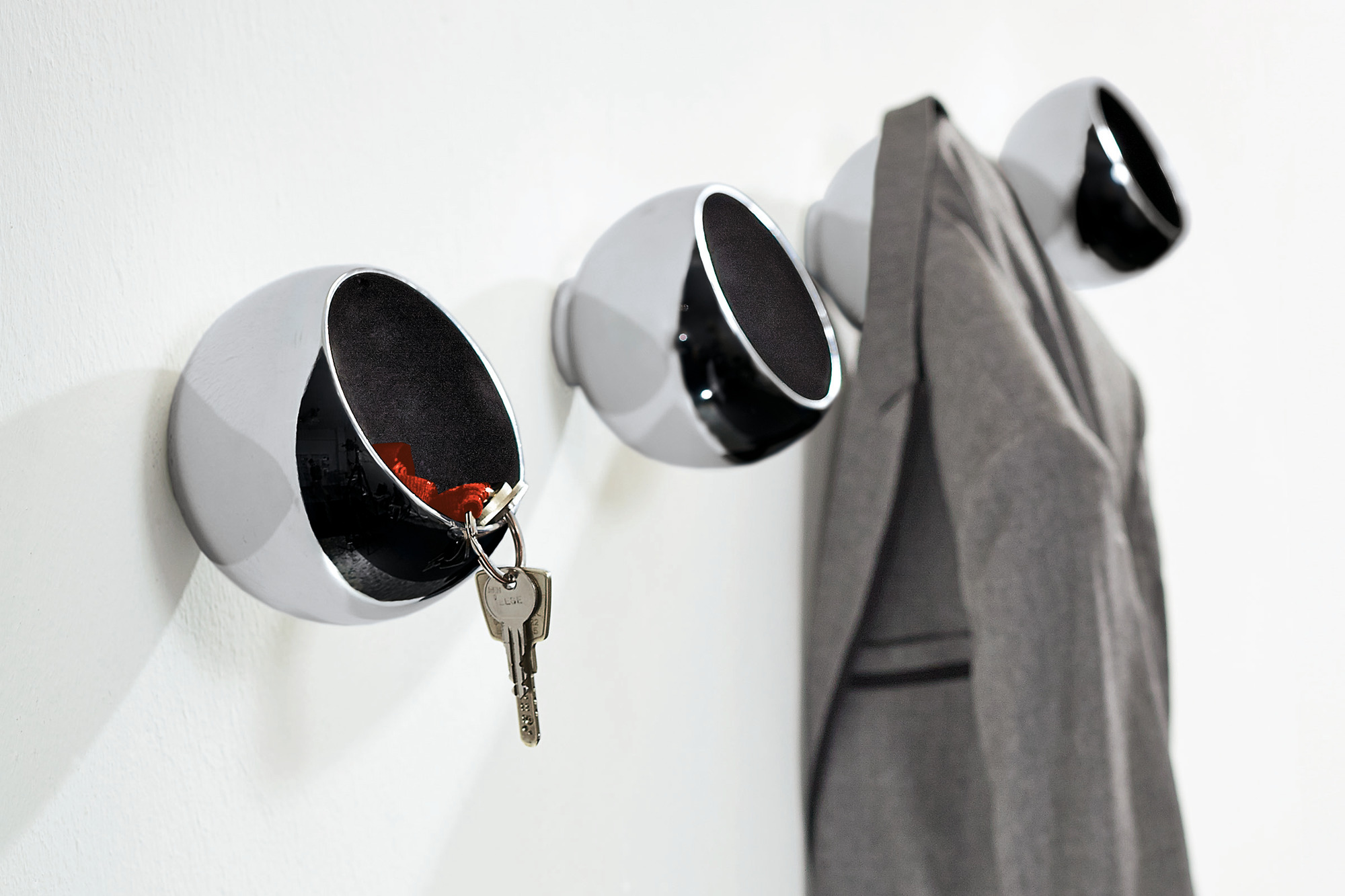 Philippi Sphere Garderobenkugeln: Wandgarderobe mit Schlüssel, Kleidung und modernem Design. Dekorative Aufbewahrung für Flur.