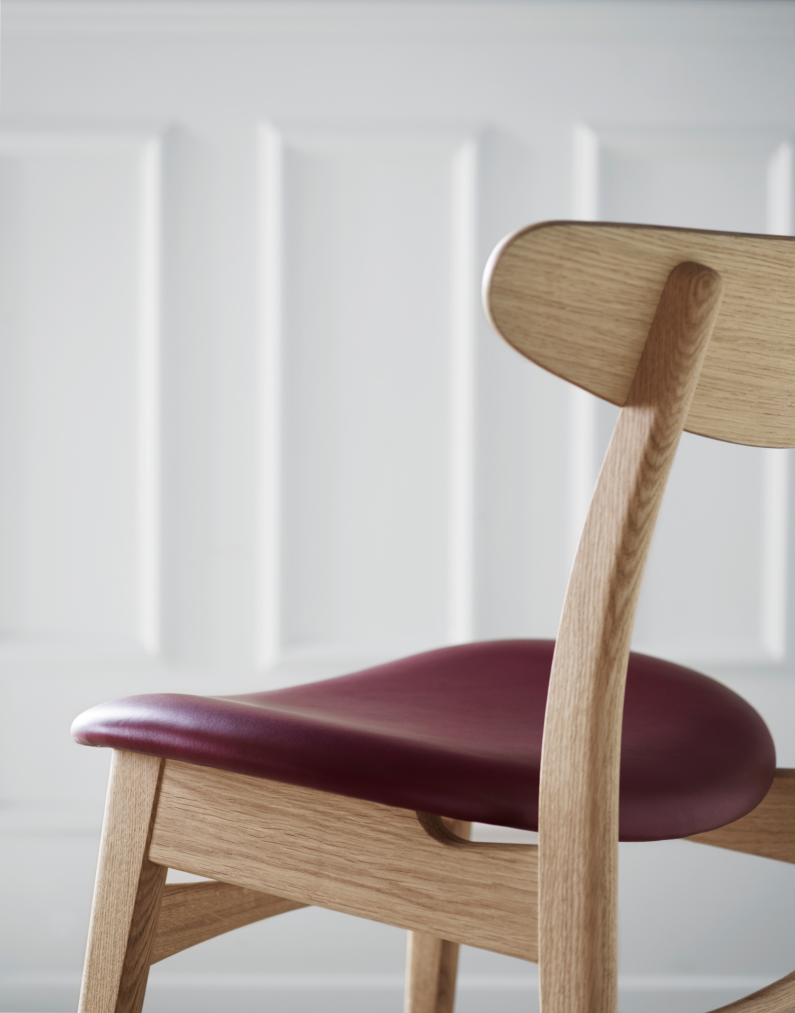 CH30P Chair Stuhl gepolstert Carl Hansen & Søn Gestell eiche schwarz Sitz Thor 350
