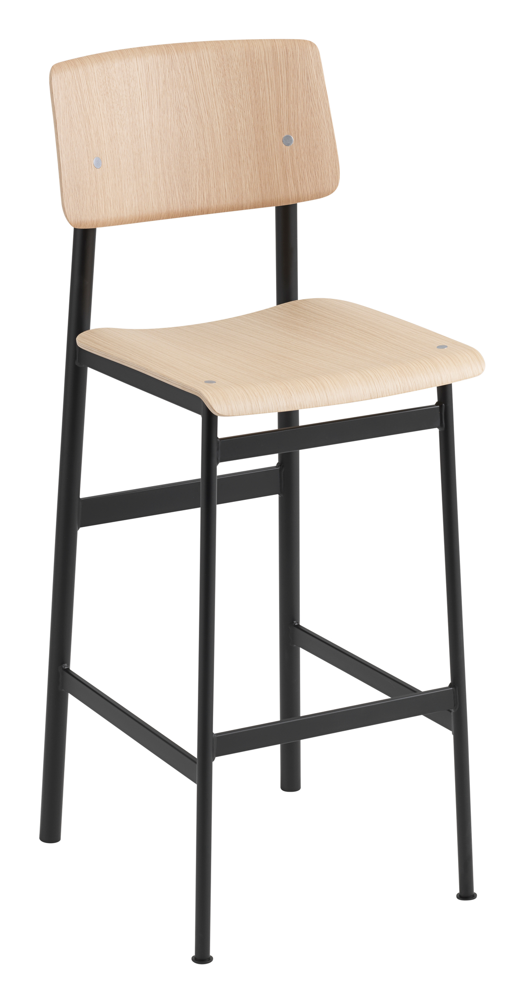 Muuto Loft Counter Stool Barhocker H 75 cm: Holz-Sitzfläche und Rückenlehne, schwarzes Metallgestell.
