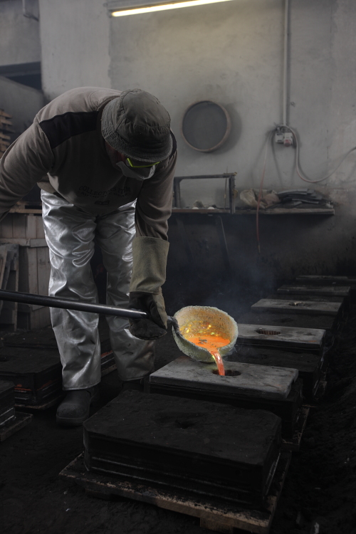 Walter Gropius Türdrücker Tecnolumen Nickel poliert