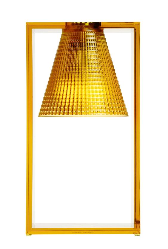 Bernsteinfarbene Light-Air Tischleuchte von Kartell, moderne Designerlampe mit transparentem Rahmen und Lampenschirm.