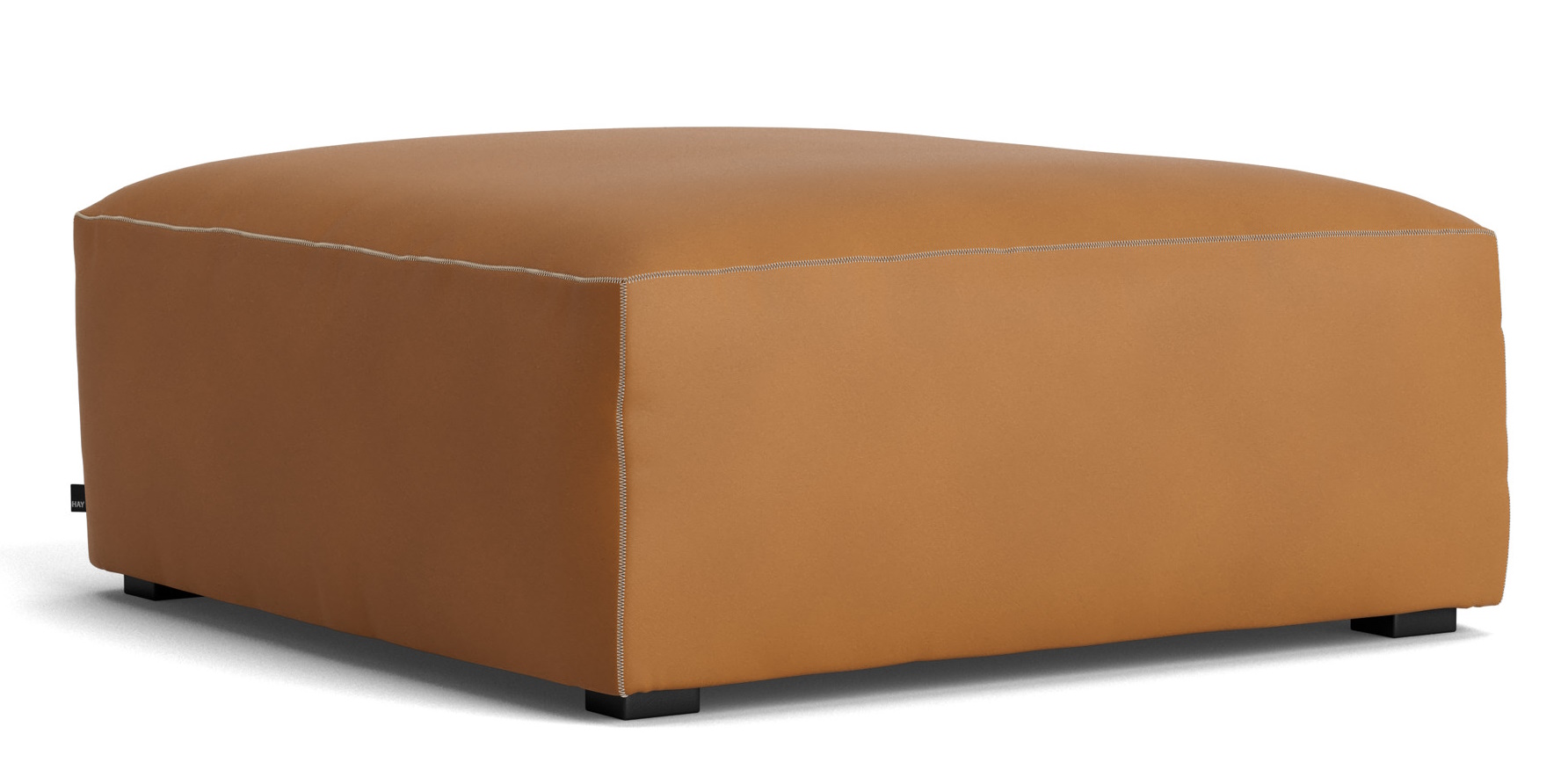 Brauner Mags Soft Hocker von Hay, extra klein, quadratisch, mit feinen Ziernähten.