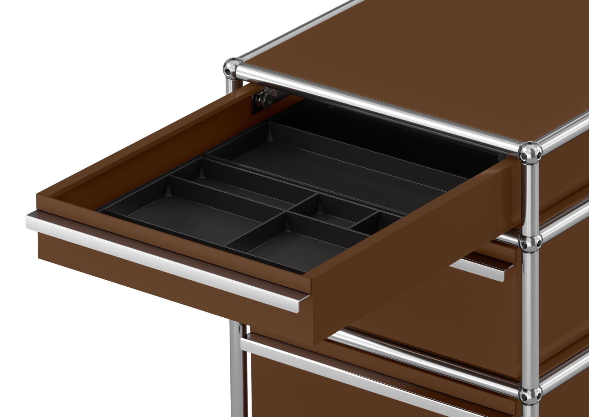 Detailaufnahme: Brauner USM Haller Rollcontainer mit offener Schublade und schwarzem Schubladeneinsatz für Büroorganisation.