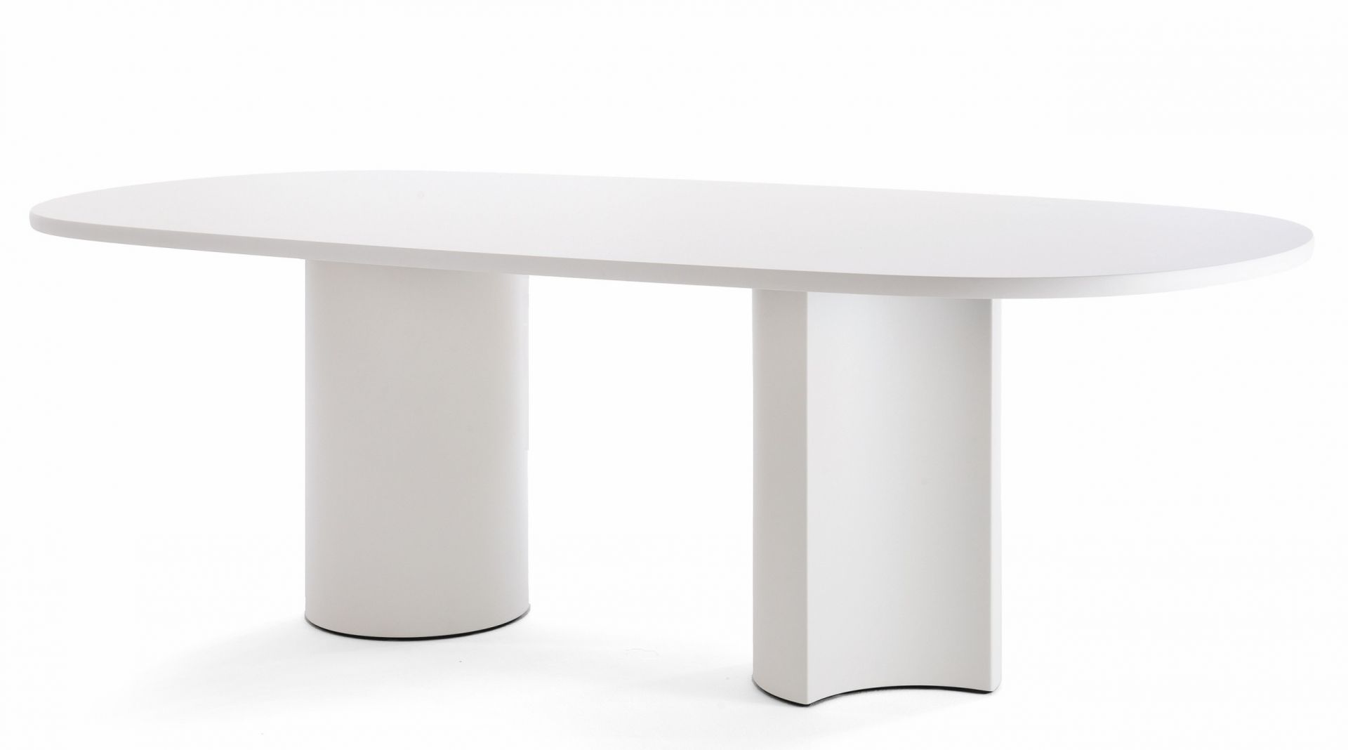 Weißer Bol Esstisch von Zanotta, 260 cm breit, mit glänzender Talkum-Oberfläche und zylindrischen Beinen.