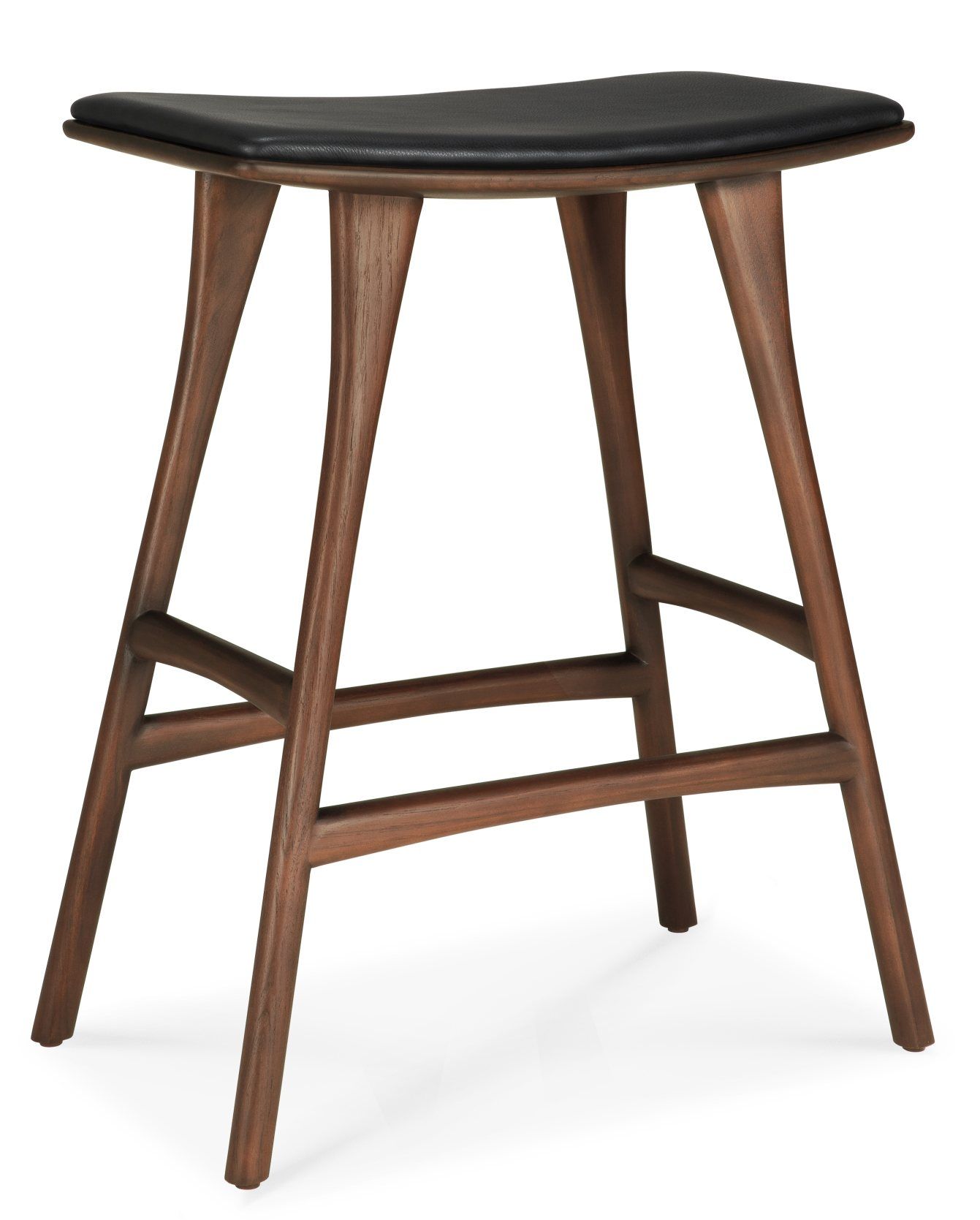 Osso Barhocker: Ethnicraft Counter Stool mit schwarzem Ledersitz und Holzgestell.
