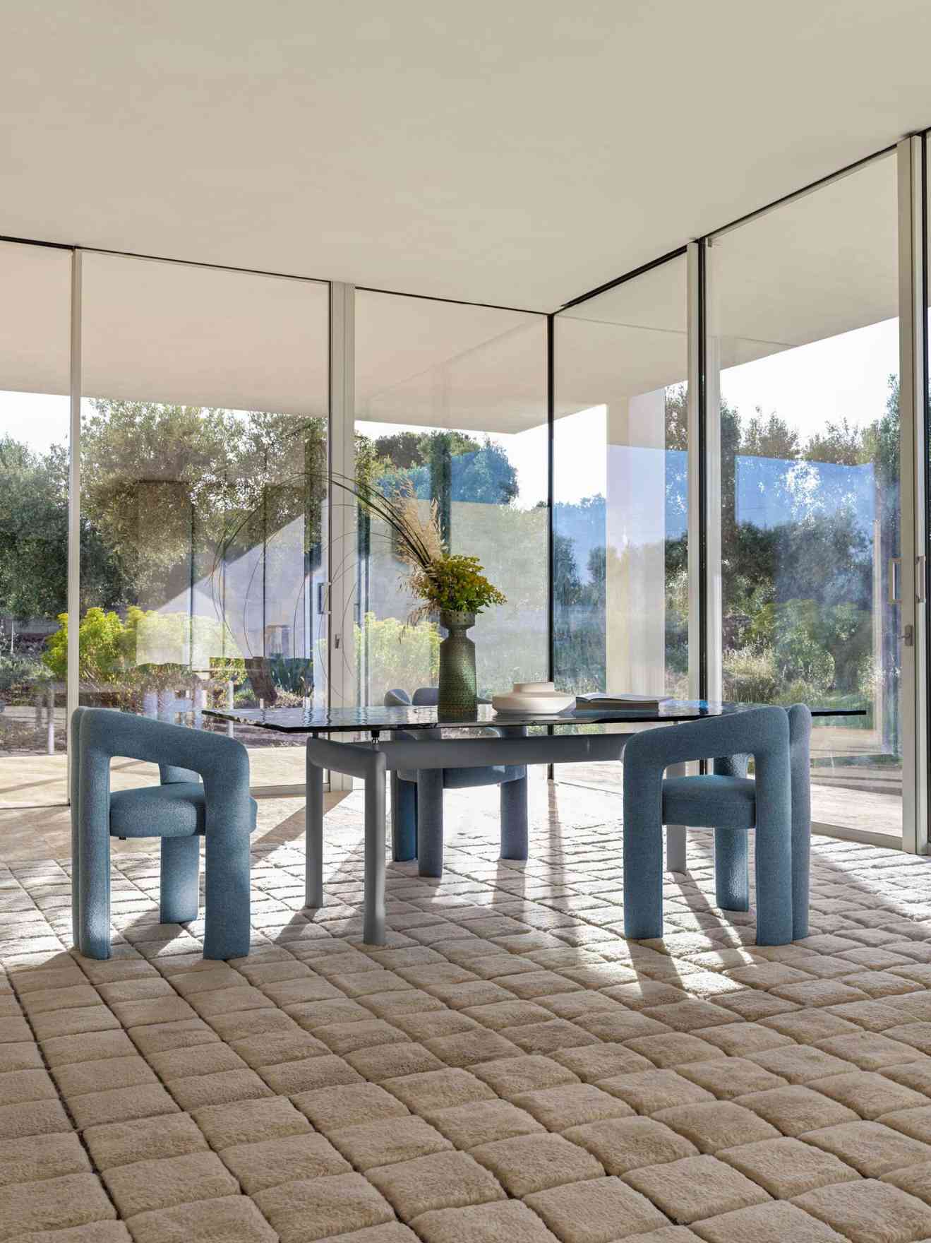 LC6 Table tube d´avion Esstisch Cassina