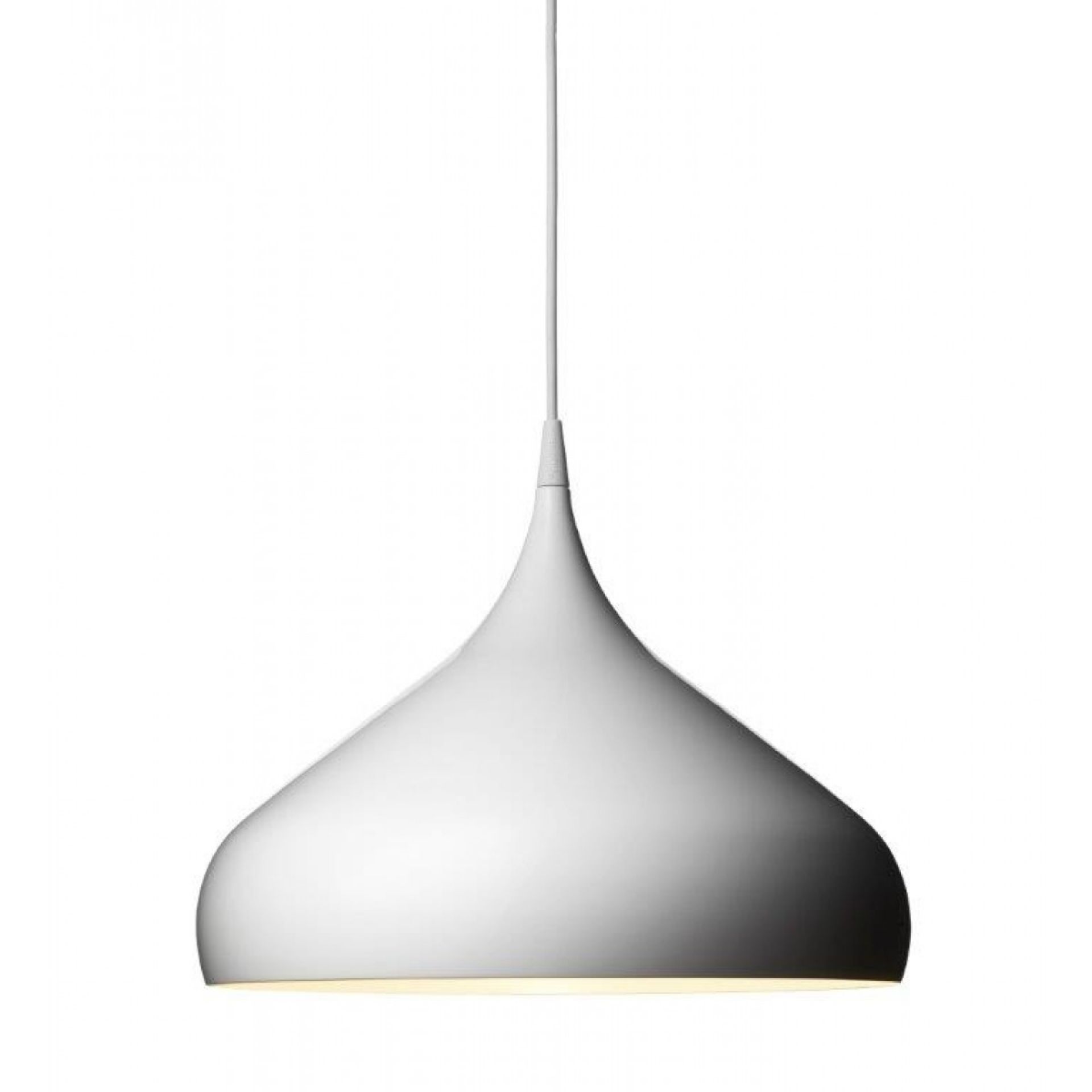 Weiße AndTradition Spinning BH2 Hängeleuchte mit Kegelform und minimalistischem Design. Moderne Pendelleuchte für Wohnräume.