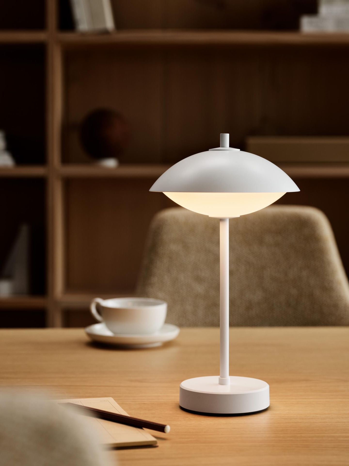 Clam Portable Tischleuchte Akkuleuchte Fritz Hansen