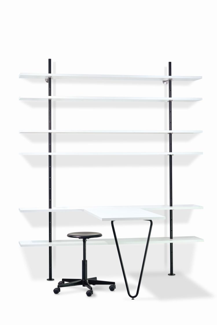 Mr. Round Drehhocker Richard Lampert