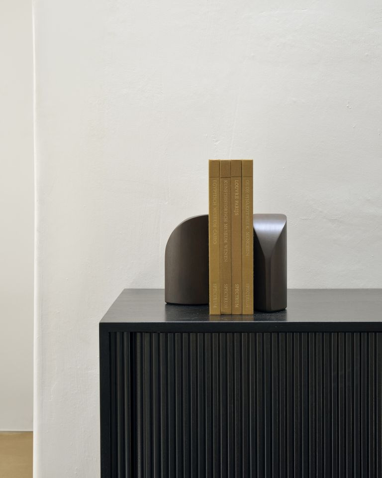 Roller Max Anrichte mit 2 Türen Teak schwarz Ethnicraft