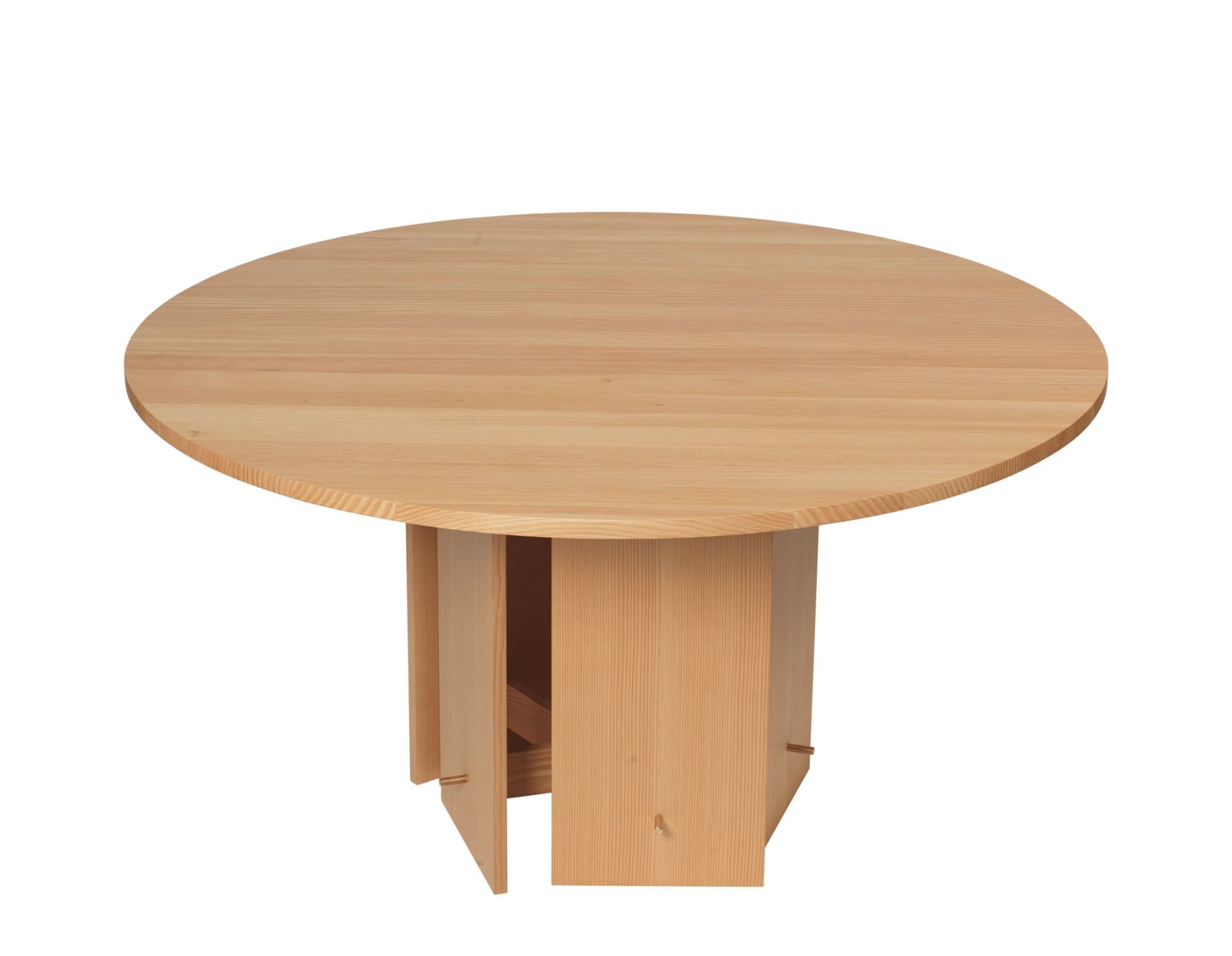 Aukko Esstisch von Ferm Living: Runder Holztisch, Durchmesser 140cm, mit einzigartigem, massivem Holzfuß.