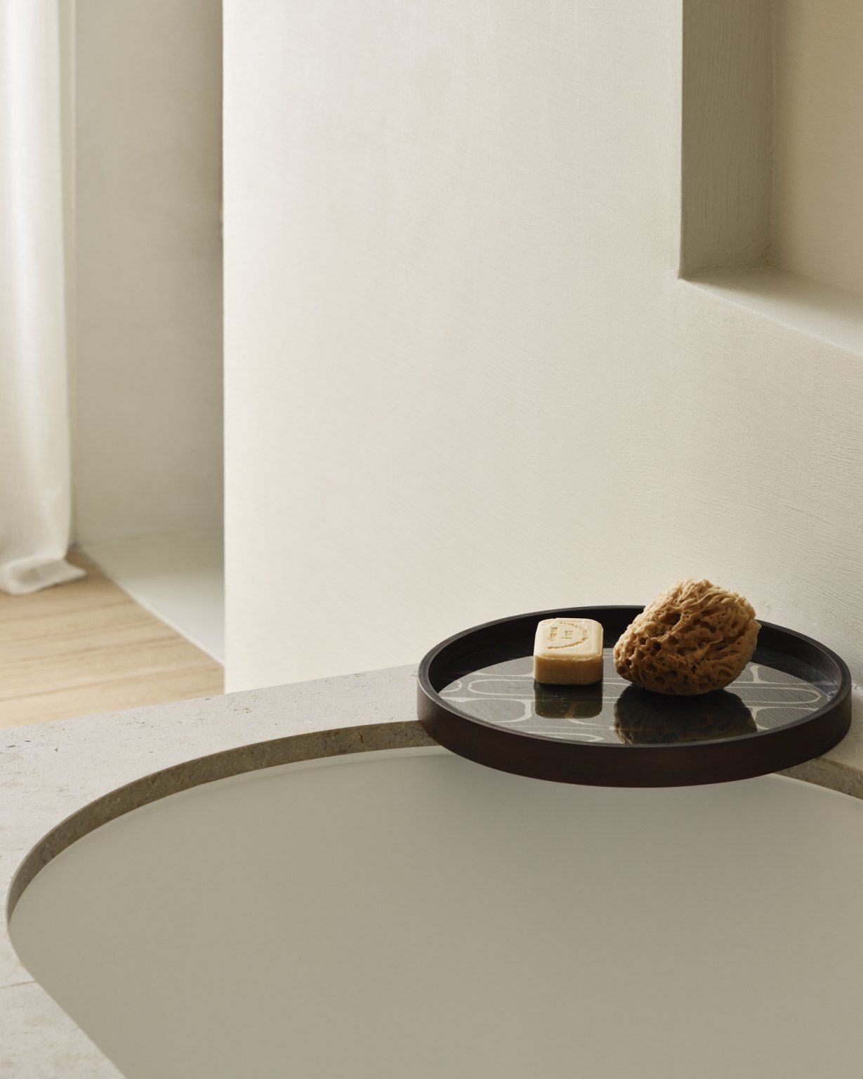 Second Nature Valet Trays Tablett Rund Ethnicraft