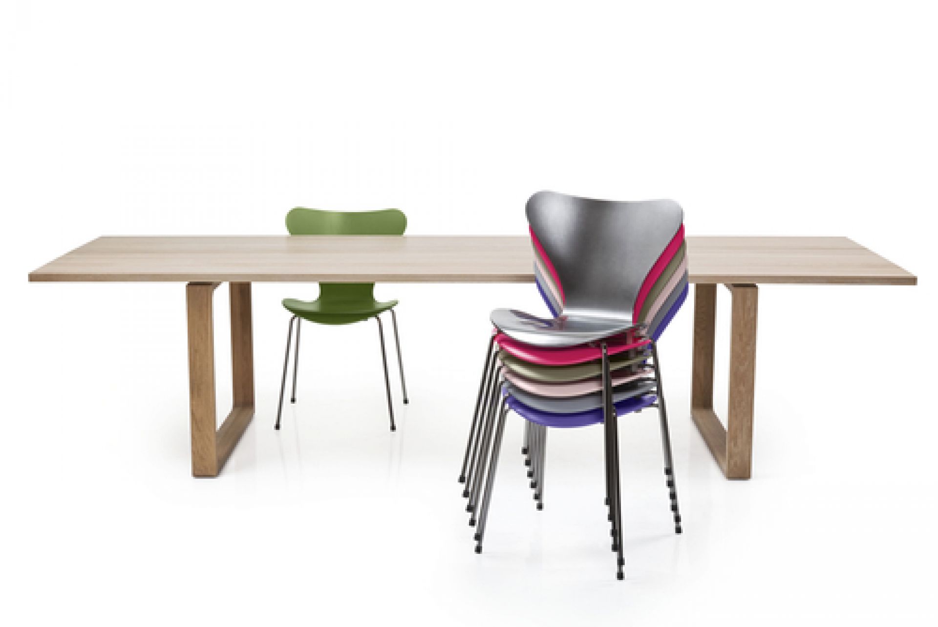 Essay Tisch Fritz Hansen - QUICK SHIP