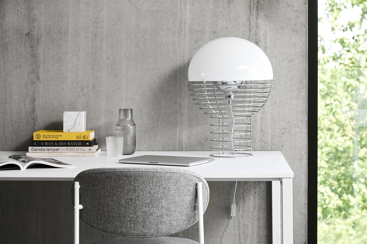 Detailaufnahme des Panton Move Table von Verpan, einem rollbaren Esstisch in Weiß.