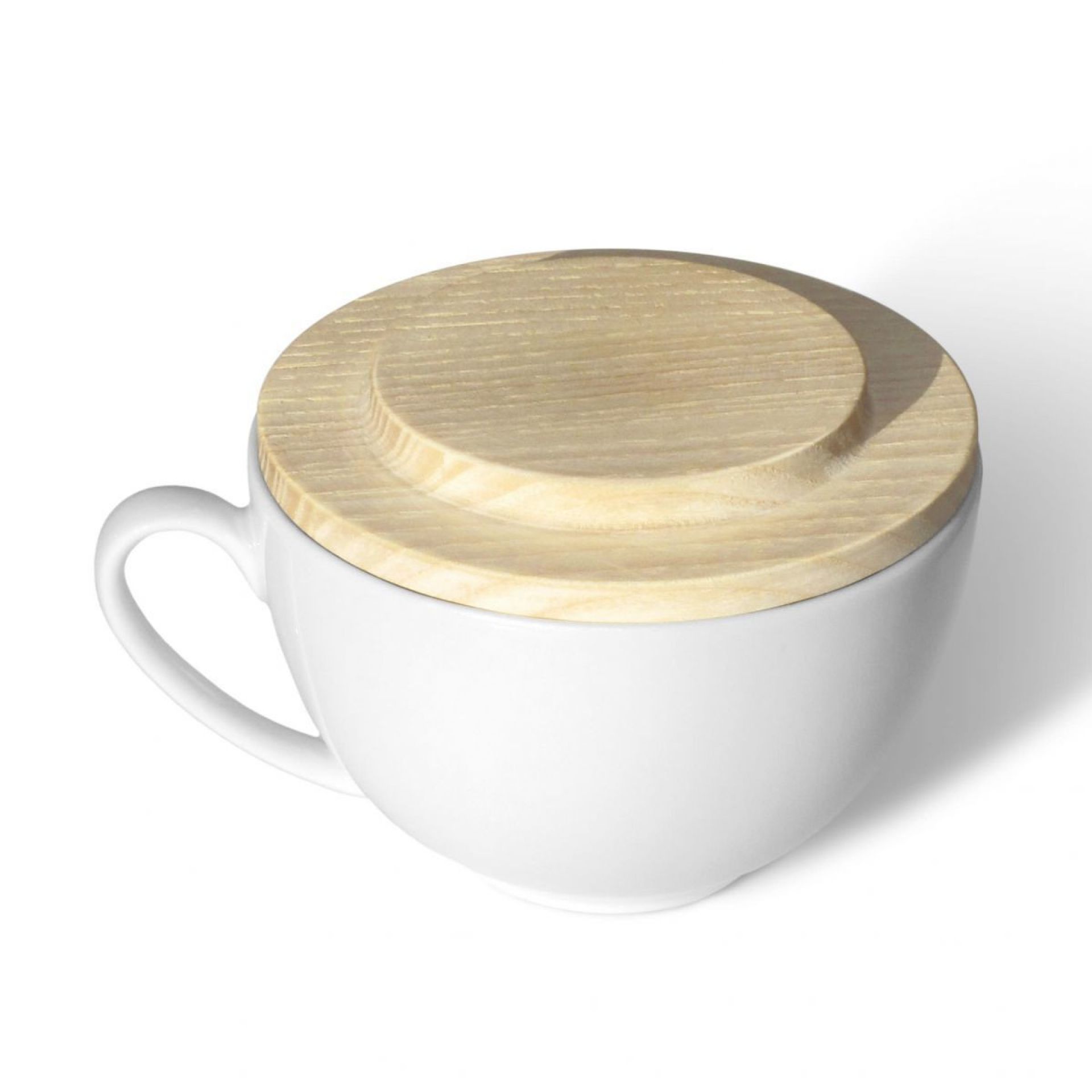 Weisse Tasse mit OH, GUT Holzdeckel. Universal Deckel aus Holz für Tassen.