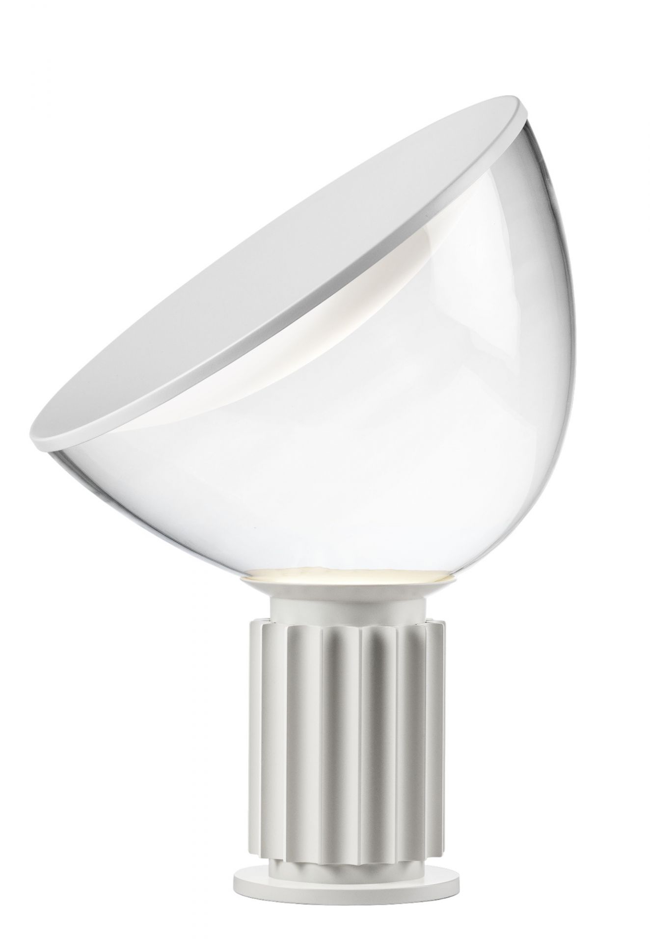 Taccia Tischleuchte von Flos in Weiß matt: Moderne LED Lampe für Wohnraum.