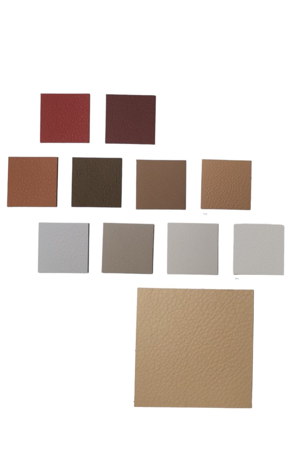 Ledermusterkarte mit verschiedenen Farbtönen des Premium Leders für Möbel und Innenausstattung.