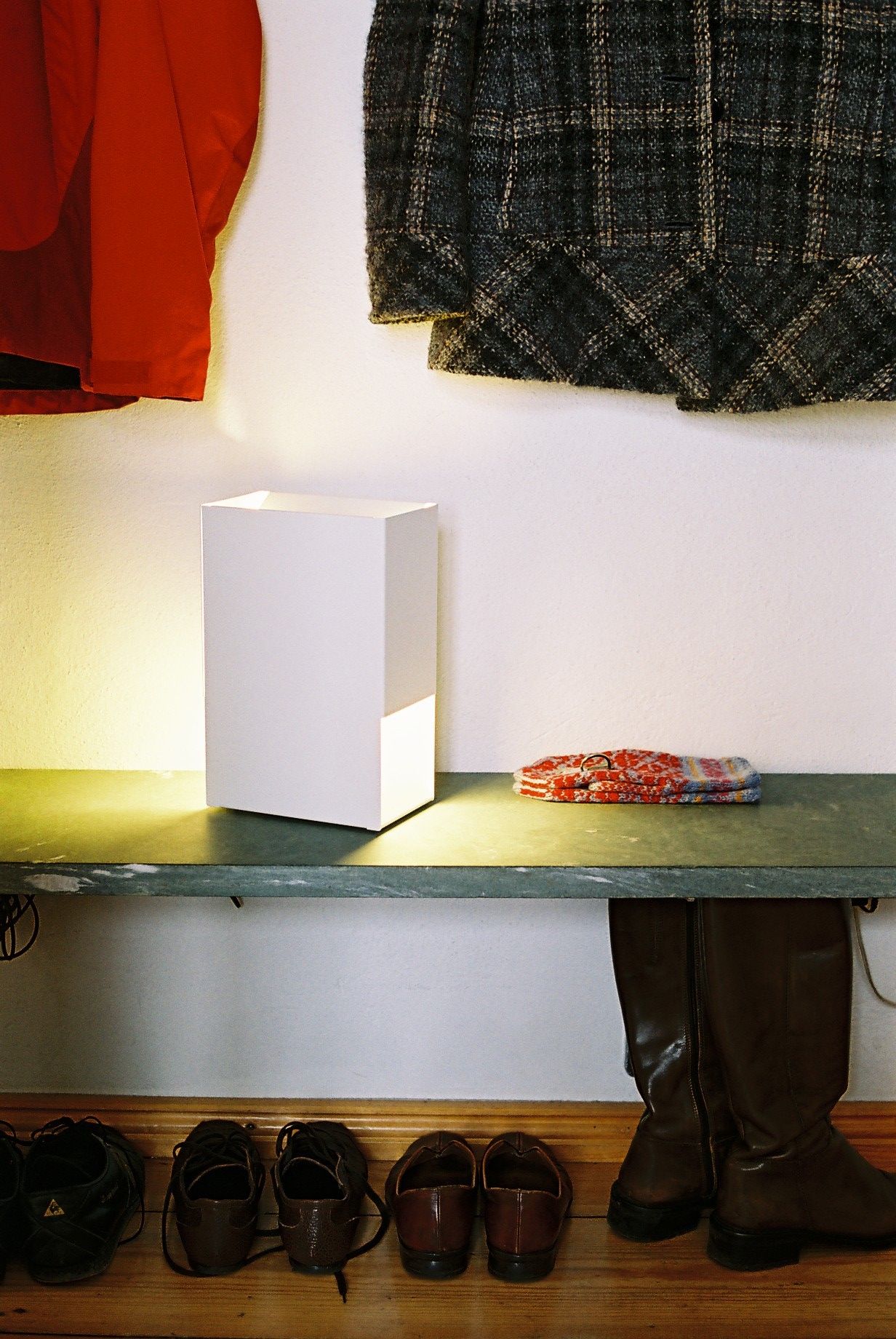 Tischleuchte Linea1 by Müller Möbelwerkstätten