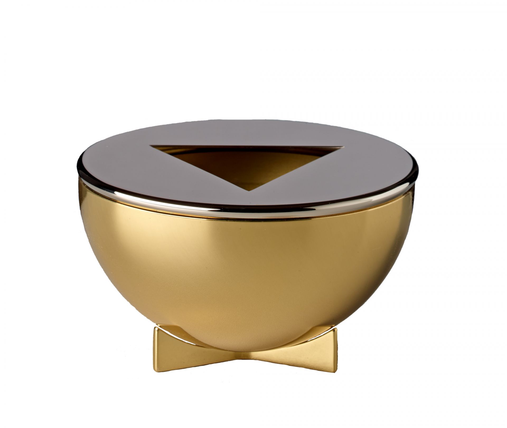 Goldener MB 24 Bauhaus Aschenbecher von Tecnolumen mit dreieckiger Öffnung und glänzender Oberfläche.