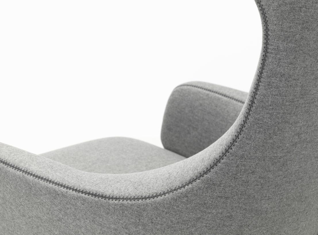 Grand Repos Sessel  + Ottoman Vitra Poliert  Cosy Kieselstein