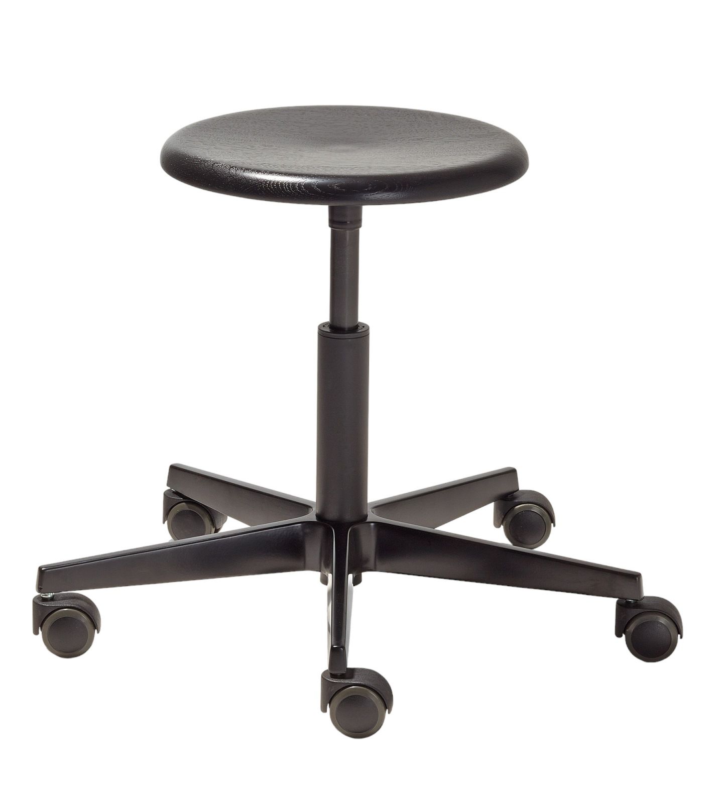 Schwarzer Mr. Round Drehhocker von Richard Lampert mit Rollen und höhenverstellbarem Sitz.