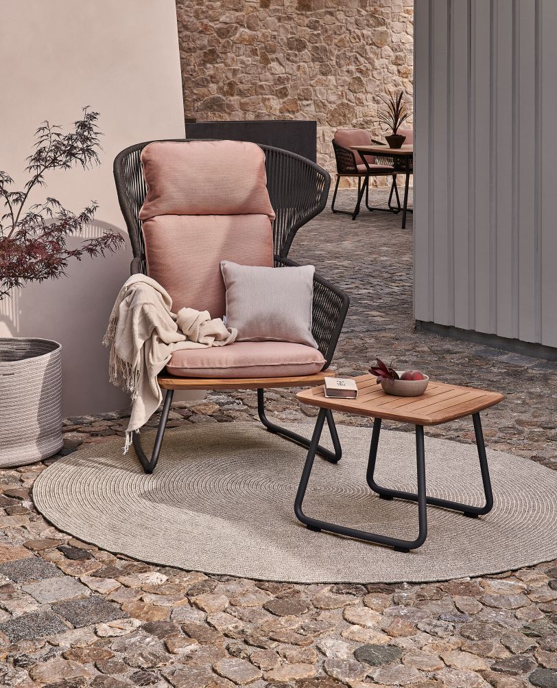 Denia Relax Sessel Outdoor mit Zori Gari Sitzpolster, ideal für entspannte Stunden im Garten.