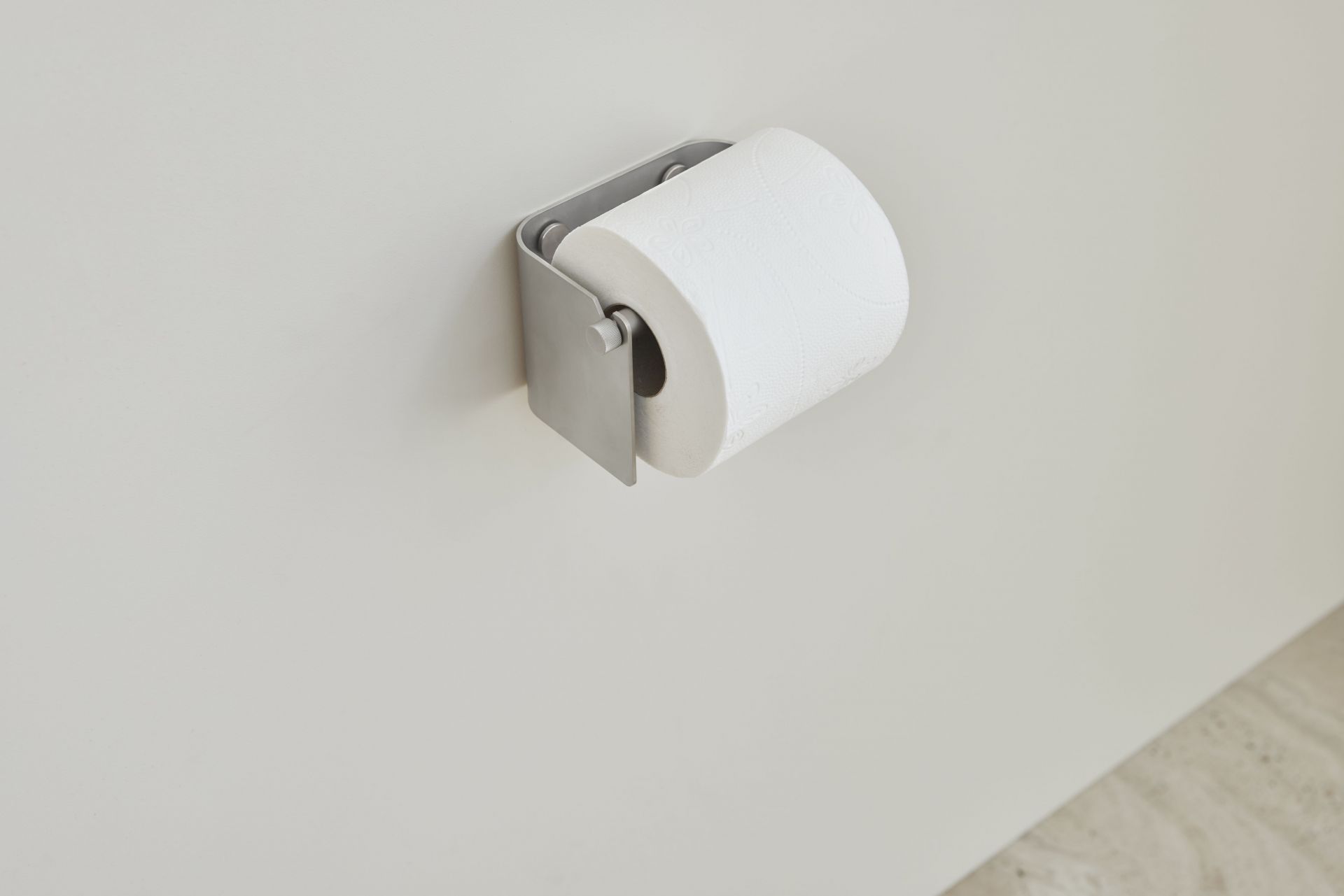Arc Toilettenpapierhalter Form & Refine 